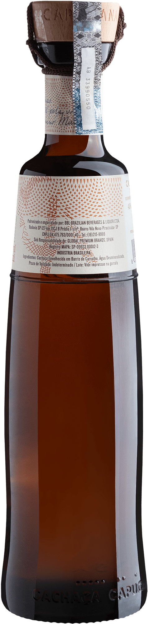 Capucana Handcrafted Cachaça - 700ml 2